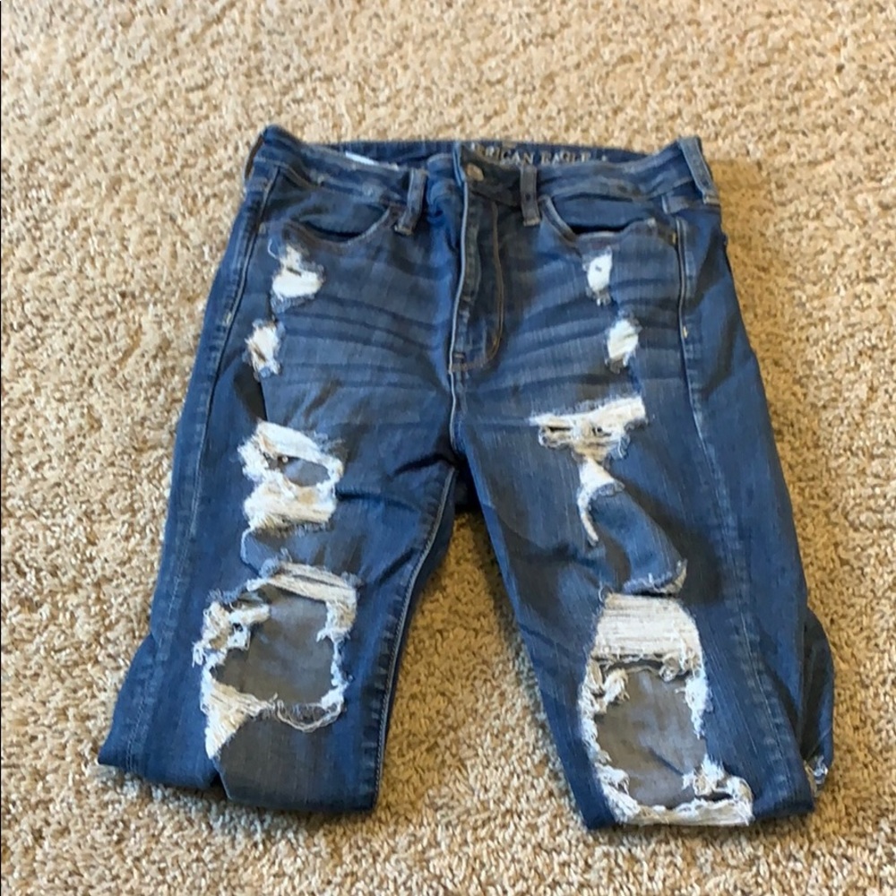 AEO super distressed jeggings. Size 8 long.